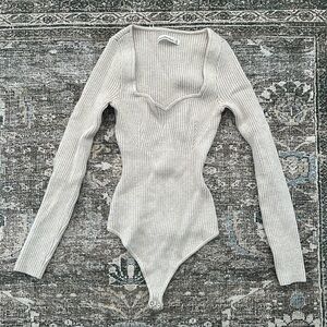 EUC Abercrombie & Fitch Knit Bodysuit